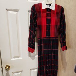 Neiman-Marcus Beautiful Red & Black Plaid Dress  - Sz 4